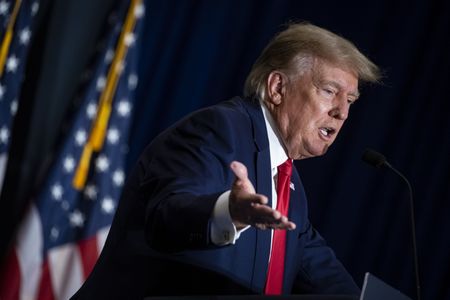 GOP casts Trump as the victim, attacks FBI in midterm rallying cry