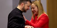 Ukrainian President Volodymyr Zelenskiy speaks with Italy's Prime Minister Giorgia Meloni during a bilateral meeting with EU leaders, part of the European leaders summit in Brussels, Belgium, 09 February 2023. EU leaders will meet in Brussels on 09 and 10 February for a summit to discuss Russia's invasion of Ukraine, the EU's economy and competitiveness, and its migration policy.  EPA-EFE/JOHANNA GERON / POOL