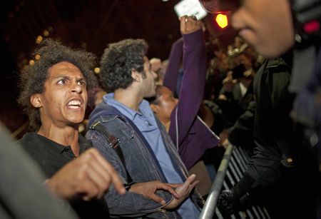 Vacate Wall Street - the Occupiers face forced removals