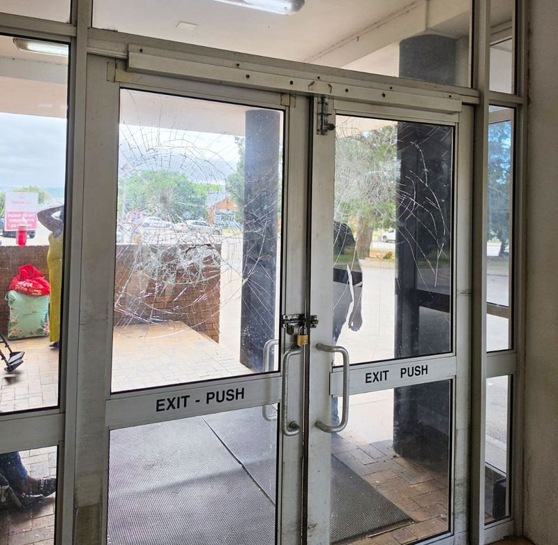 UNHEALTHY ALTERCATION: Union demands Kariega hospital security upgrades after violent trauma unit clash