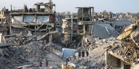 Gaza aid restricted as Netanyahu admits to paying rival gangs