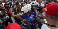 Quick Step Floors rider Fernando Gaviria (C-R) of Colombia celebrates winning the 4th stage of the 105th edition of the Tour de France cycling race over 195km between La Baule and Sarzeau, France, 10 July 2018.  EPA-EFE/YOAN VALAT