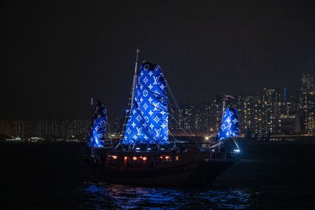 Hong Kong unveils plan to regulate Uber 10 Years after launch