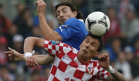 Euro 2012: Tiring Italy let Croatia off the hook