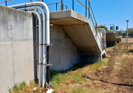 Cable theft leaves Nelson Mandela Bay awash in raw sewage

