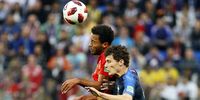  Moussa Dembele (L) of Belgium in action against Benjamin Pavard (R) of France during the FIFA World Cup 2018 semi final soccer match between France and Belgium in St.Petersburg, Russia, 10 July 2018. EPA-EFE/ETIENNE LAURENT
