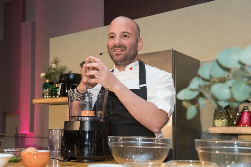 MasterChef Australia judge takes his head out of hot water to dish up a ...
