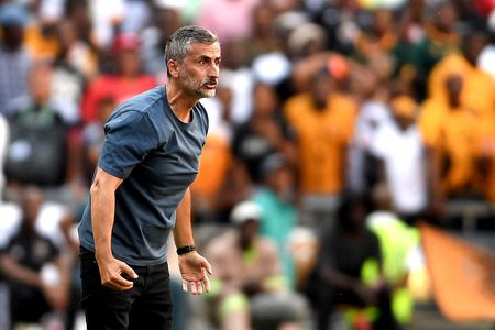 Orlando Pirates must become more ruthless if they are to usurp Mamelodi Sundowns