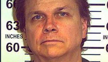 John Lennon's killer was offered help upon release