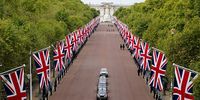 King Charles III motorcade is driven along The Mall in central London ahead of the State Funeral of Queen Elizabeth II at Westminster Abbey on September 19, 2022 in London, England.  Elizabeth Alexandra Mary Windsor was born in Bruton Street, Mayfair, London on 21 April 1926. She married Prince Philip in 1947 and ascended the throne of the United Kingdom and Commonwealth on 6 February 1952 after the death of her Father, King George VI. Queen Elizabeth II died at Balmoral Castle in Scotland on September 8, 2022, and is succeeded by her eldest son, King Charles III. (Photo: Zac Goodwin - WPA Pool / Getty Images)