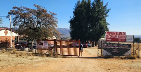 Investing in excellence — Mpumelelo Secondary’s winning streak continues with top matric results