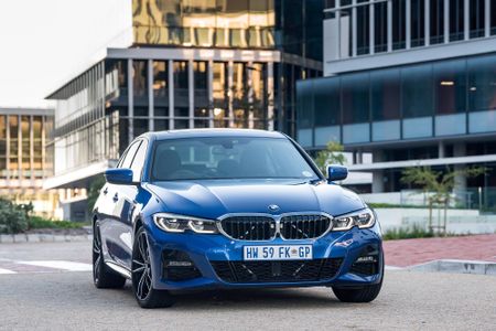BMW 330i M-Sport Steptronic: From the inside out