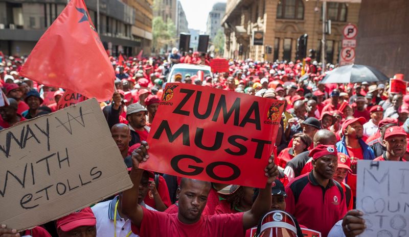 #CosatuStrike in Photos: Sea of red sends message on State Capture and ...