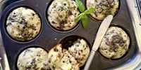 Peppermint Crisp muffins for breakfast, brunch or a midnight snack