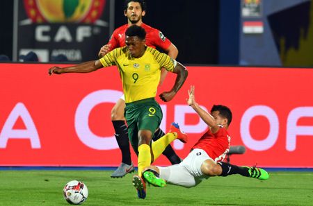 Bafana Bafana must be ready for Zimbabwe onslaught, says coach Broos