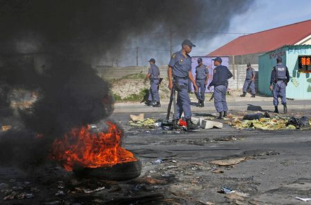 Western Cape 'toilet wars' escalate with more mudslinging