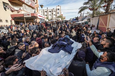 Gaza ceasefire can be reached but may take more time, Israeli officials say