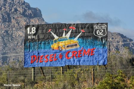 On citizen astronomers and foreign bodies