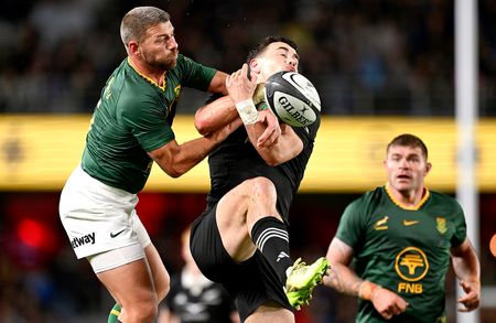 Le Roux faces uncertain future after being dropped from Bok squad to face Pumas