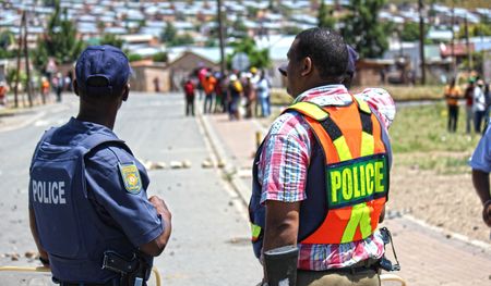 The day the Cape winelands burned