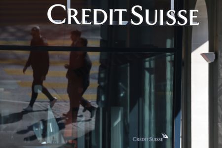 Credit Suisse faces anger at final shareholder meeting