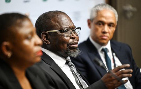 Government planned to spend VAT on civil servant pay hikes, Grade R