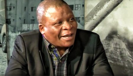 Between the Lines: China to Mugabe – Submit or Collapse!