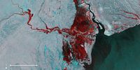 epa07453204 A handout photo made available by the European Space Agency (ESA) on 20 Marc 2019 shows the extent of flooding, depicted in red as caoptured by Copernicus Sentinel-1, following cyclone Idai around the port town of Beira, Mozambique, 19 March 2019 (issued 21 March 2019).  EPA-EFE/ESA / HANDOUT  HANDOUT EDITORIAL USE ONLY/NO SALES