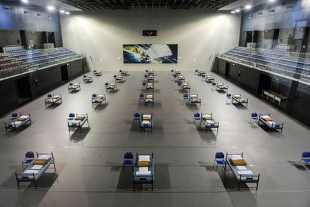 Portugal to treat migrants as residents during coronavirus crisis