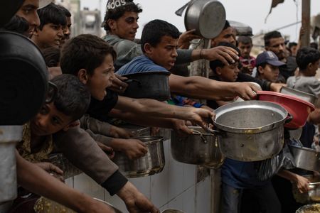 UN Palestinian refugee staff and doctors fainting from hunger in Gaza, says UNRWA