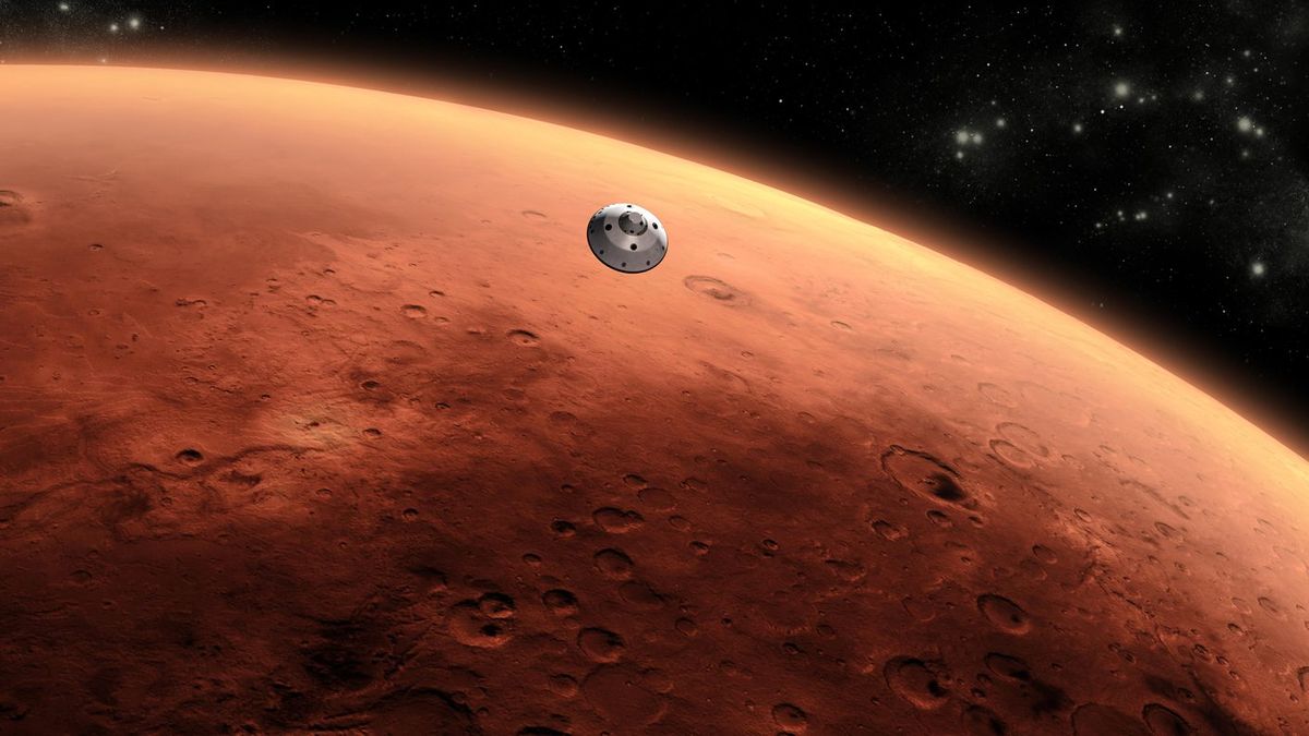 Mars Attracts!