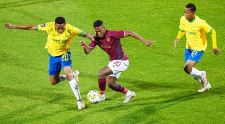 Mamelodi Sundowns versus Stellenbosch headlines exciting Nedbank Cup semis weekend