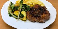 Pork neck with courgettes, Swiss chard and pasta (plus: lamb shanks Youvetsi)