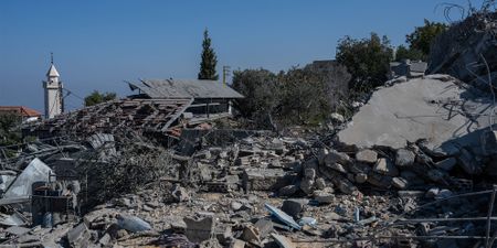 IDF tanks burst into UN peacekeeper base; US to send anti-missile system to Israel