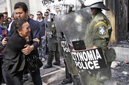 06 May: Greek bailout sends next wave of fear through markets