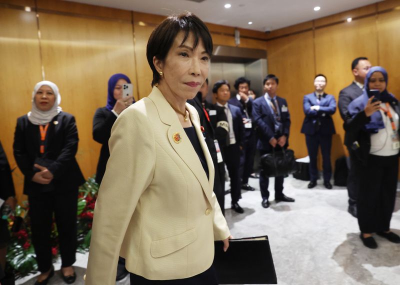 Trump shocks world, backs Japan’s ‘dragon lady’ for PM ahead of vote.