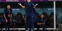 DOHA, QATAR - DECEMBER 03: Head Coach Lionel Scaloni of Argentina gestures during the FIFA World Cup Qatar 2022 Round of 16 match between Argentina and Australia at Ahmad Bin Ali Stadium on December 03, 2022 in Doha, Qatar. (Photo by Markus Gilliar - GES Sportfoto/Getty Images)