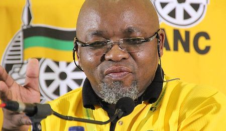 FIVE MINUTES: South Africa