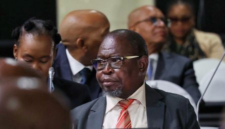 Budget 2025 passed: 194 votes for; 182 votes against