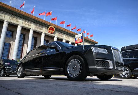Putin gives North Korea's Kim Jong Un a Russian limo as a gift