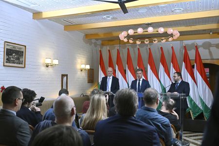 Hungary's Tisza party leads pre-election poll, far-right party on course for parliament
