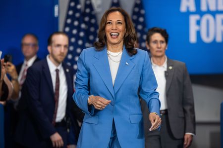 As Kamala the Happy Warrior surges past Trump, things are about to get nasty