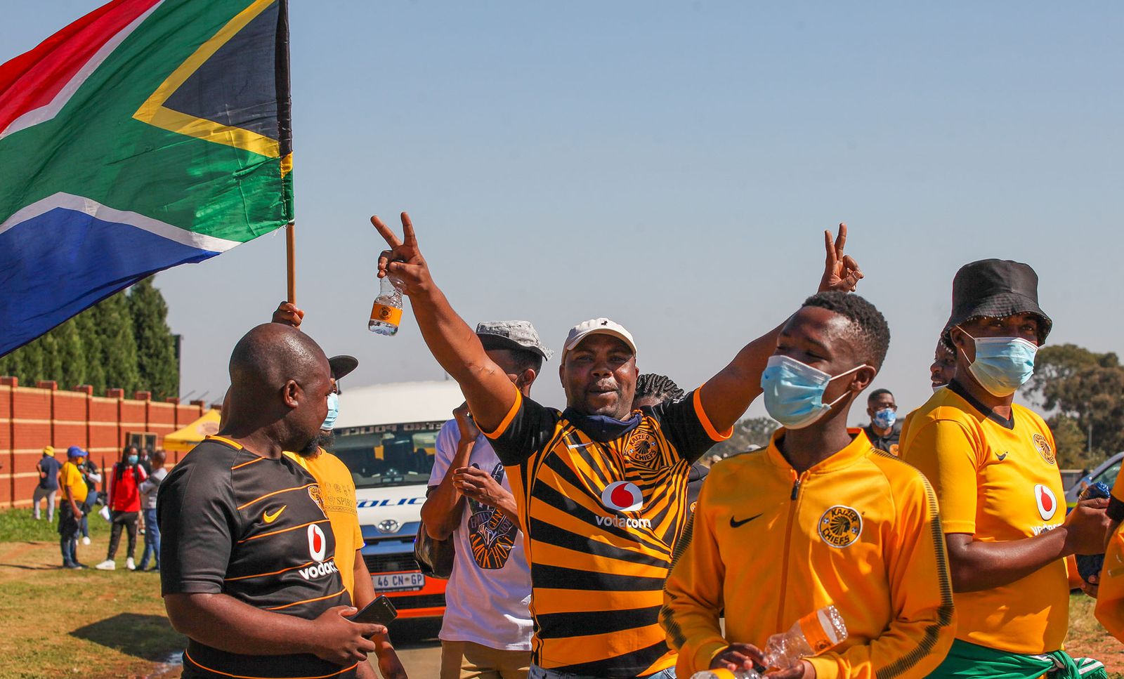Aggrieved Chiefs supporters hand over memorandum of demands to club ...