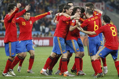 Spanish Armada sinks young German fleet, sails into the World Cup final