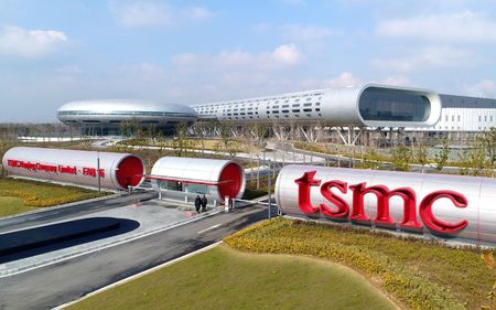 Crossed Wires: The most important company in the world and the storm brewing around it