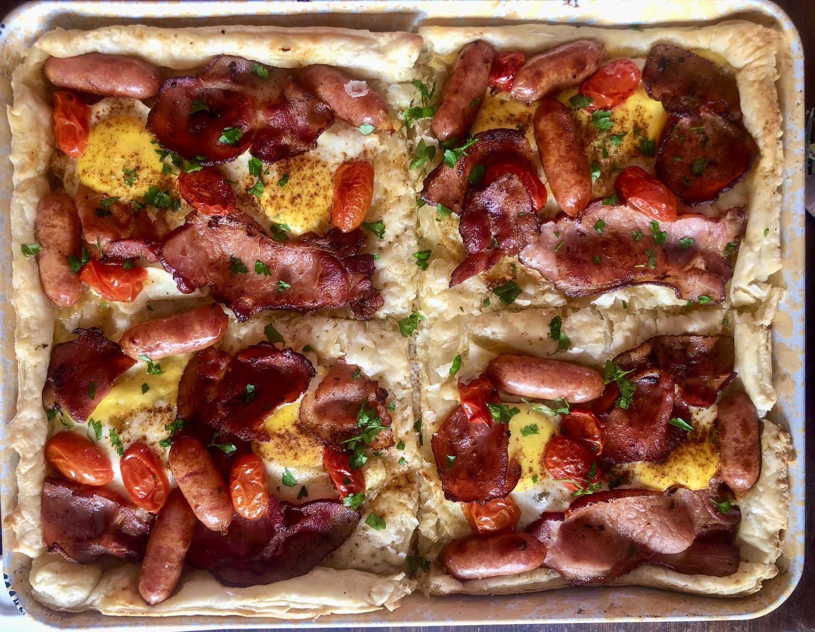 Lekker Brekker Monday: Breakfast pan pie