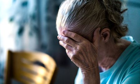 ‘She can’t discern jam from Vaseline’ – advice for the children of Alzheimer’s patients