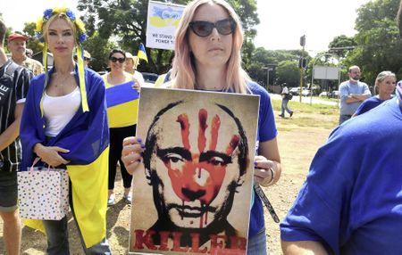 What could — and should — the Ukraine war cost South Africa?