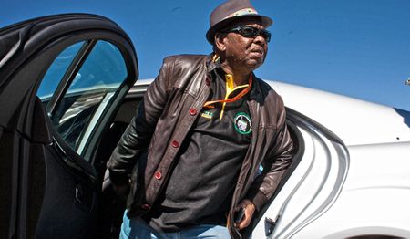 Op-Ed: Cutting commentary, the Blade way