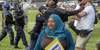 Protesters clash with police after being asked to wear masks during a Covid-19 anti-vaccination march in Sea Point, Cape Town on 9nOctober 2021. (Photo: Gallo Images / Brenton Geach)